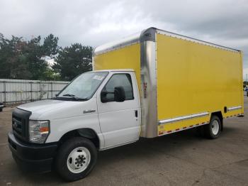  Salvage Ford Econoline