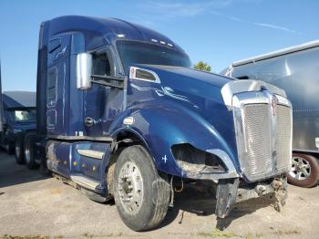  Salvage Kenworth Constructi