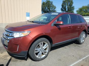  Salvage Ford Edge