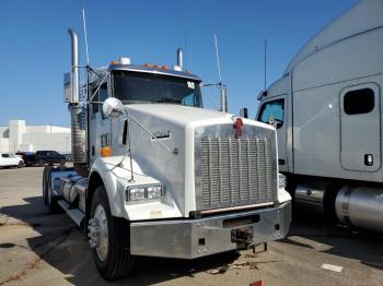  Salvage Kenworth Constructi