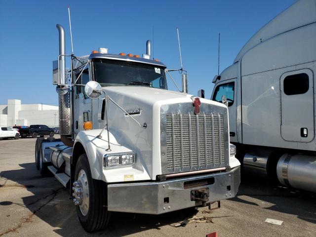  Salvage Kenworth Constructi