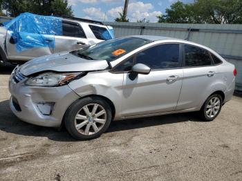  Salvage Ford Fiesta