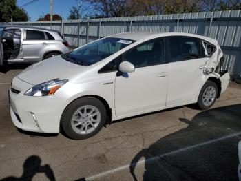  Salvage Toyota Prius