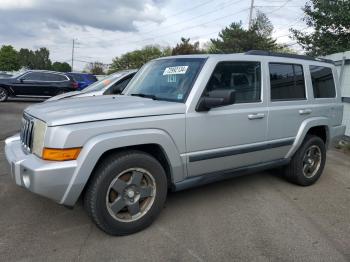  Salvage Jeep Commander