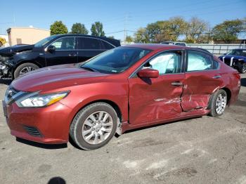  Salvage Nissan Altima