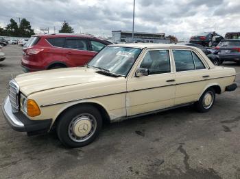  Salvage Mercedes-Benz 240-Class