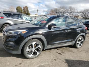  Salvage Hyundai TUCSON