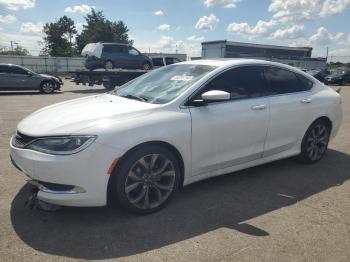  Salvage Chrysler 200