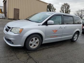  Salvage Dodge Caravan