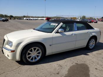  Salvage Chrysler 300