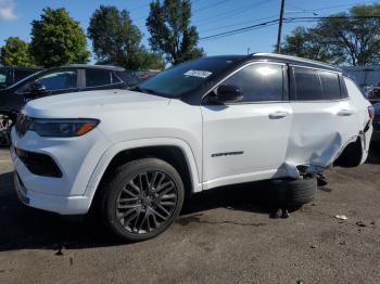  Salvage Jeep Compass