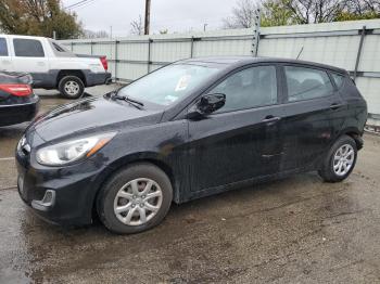  Salvage Hyundai ACCENT