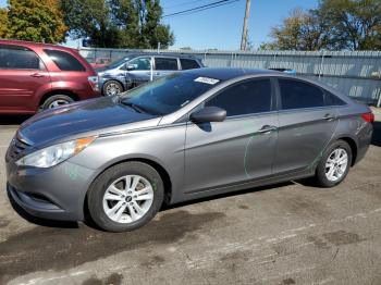  Salvage Hyundai SONATA