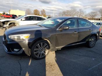  Salvage Kia Cadenza