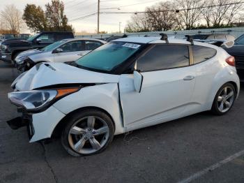  Salvage Hyundai VELOSTER