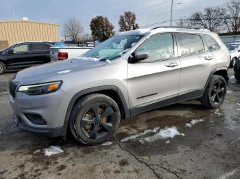  Salvage Jeep Grand Cherokee