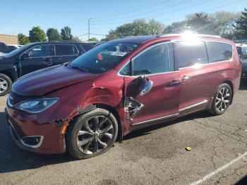  Salvage Chrysler Pacifica