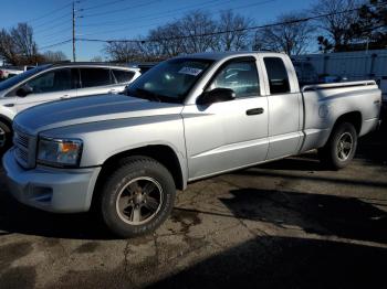  Salvage Dodge Dakota