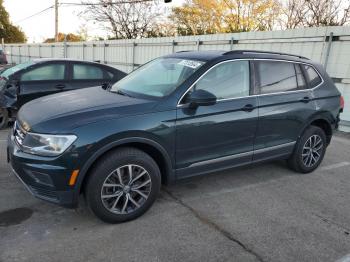  Salvage Volkswagen Tiguan