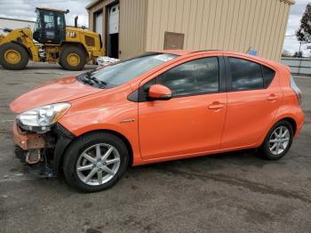  Salvage Toyota Prius