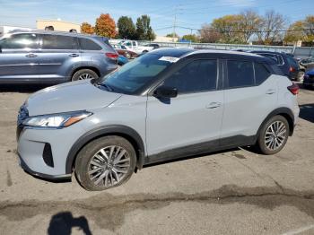  Salvage Nissan Kicks