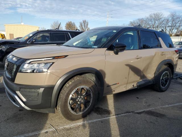  Salvage Nissan Pathfinder