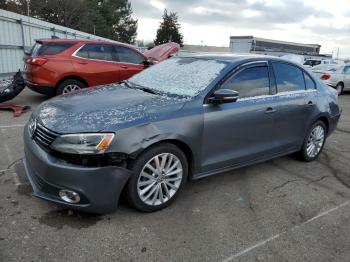  Salvage Volkswagen Jetta