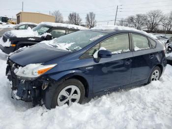  Salvage Toyota Prius