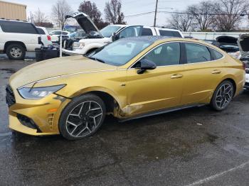  Salvage Hyundai SONATA