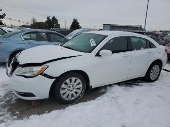  Salvage Chrysler 200