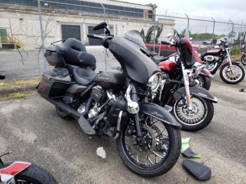  Salvage Harley-Davidson Fl