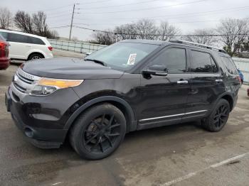  Salvage Ford Explorer