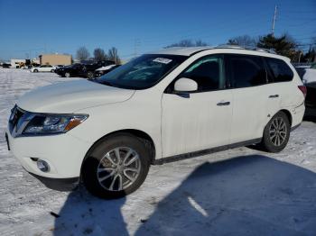  Salvage Nissan Pathfinder