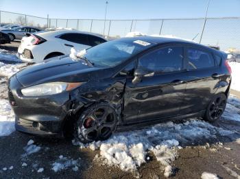  Salvage Ford Fiesta