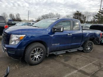  Salvage Nissan Titan