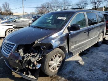  Salvage Chrysler Minivan