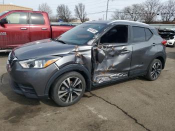  Salvage Nissan Kicks