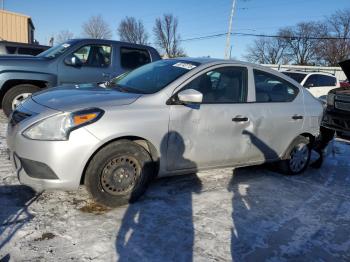  Salvage Nissan Versa