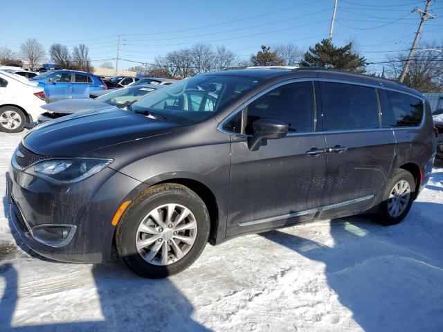  Salvage Chrysler Pacifica