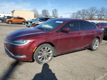  Salvage Chrysler 200