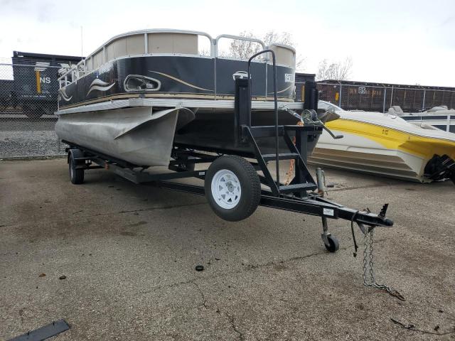  Salvage Tahoe Boat