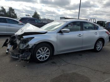  Salvage Nissan Altima