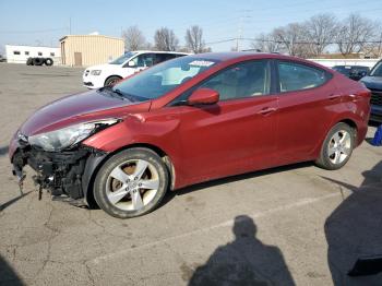  Salvage Hyundai ELANTRA