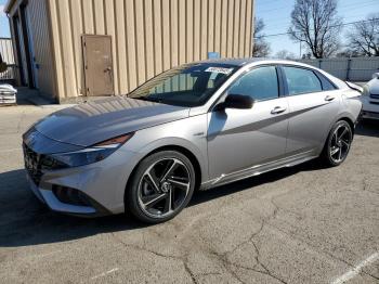  Salvage Hyundai ELANTRA