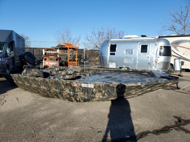  Salvage Lowe Roughneck
