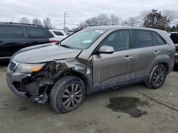  Salvage Kia Sorento