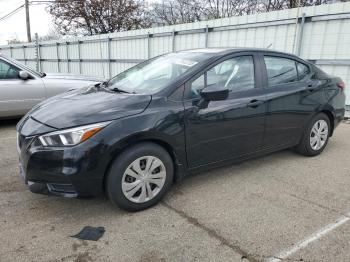  Salvage Nissan Versa