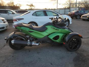  Salvage Can-Am Spyder