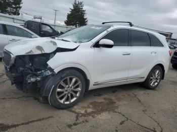  Salvage Kia Sorento