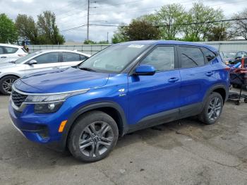  Salvage Kia Seltos